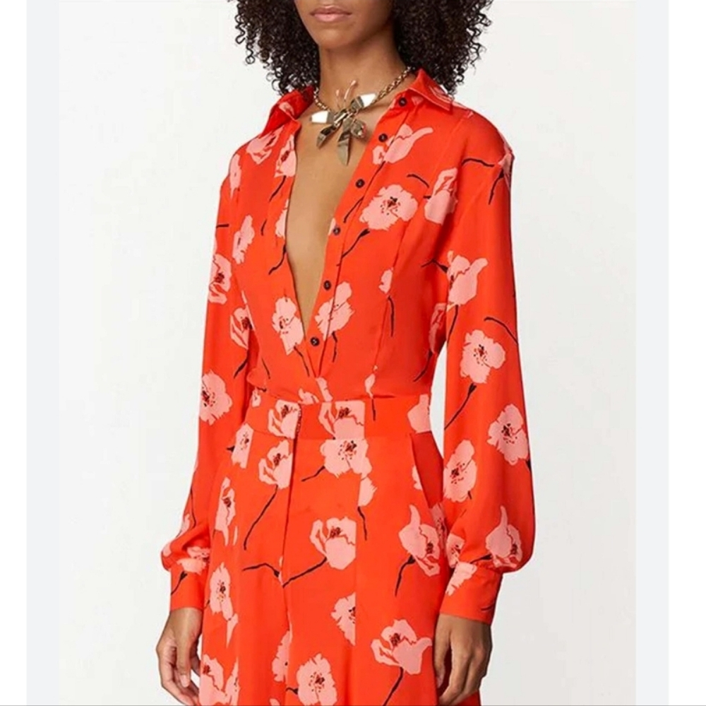 Carolina Herrera Silk Red Poppy Long Sleeve Button Down Top Size 8 - Picture 2 of 10
